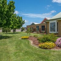 Eureka Village Image